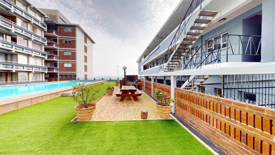 2 Bedroom Property for Sale in Strand North Western Cape